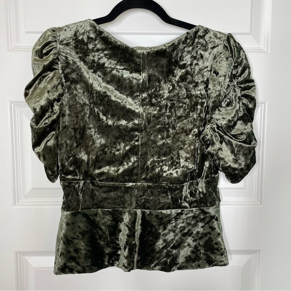 New Topshop Idol Green Velvet Ruched Sleeve Blouse in Military Green NWT - Picture 4 of 6